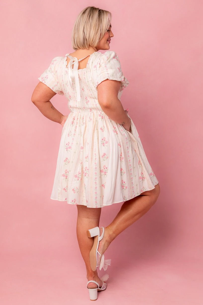 Flowers For All Dress In Vintage Floral 9 Flowers For All Dress In Vintage Floral - Image 9