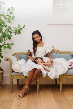 Madison Dress - FINAL SALE -Ivy City Co Dress madison 06 1b8f0398 3c2a 49a1 a25c 7e0489093ec5 823504