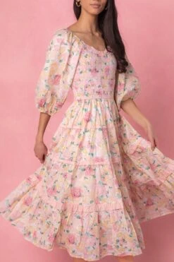 Roselyn Dress In Pastel Floral -Ivy City Co Dress roselyn studio easter24 2 ec30f1c0 5a10 4f16 8937 a89f0b9fe270 556010