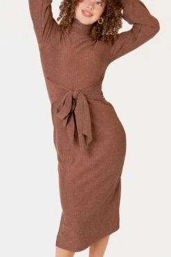 Jensen Dress In Mocha - FINAL SALE -Ivy City Co Dress studio f23 09 876079