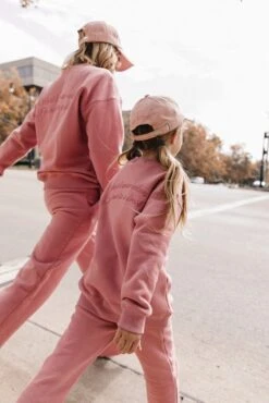 Mini Ivy City Sweatshirt In Pink 15 Mini Ivy City Sweatshirt In Pink -Ivy City Co Dress sweats 09 852878