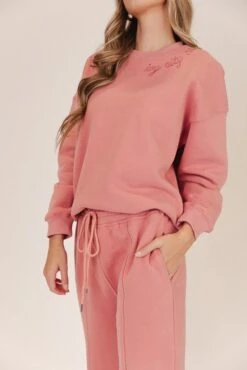 Ivy City Sweatshirt In Pink 18 Ivy City Sweatshirt In Pink -Ivy City Co Dress sweats 39 253350
