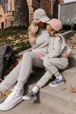 Ivy City Jogger Sweatpants In Sage 28 Ivy City Jogger Sweatpants In Sage -Ivy City Co Dress sweats 60 397744