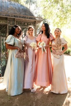 Tessie Dress In Blush -Ivy City Co Dress tessie 01 6baa0c4a 0d49 49ad a551 71e993acda2e 370050