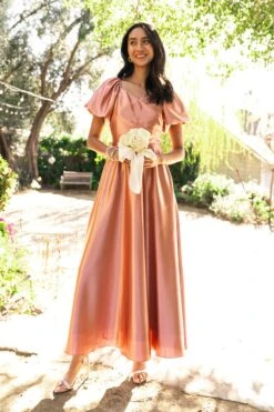 Tessie Dress In Apricot Crush 29 Tessie Dress In Apricot Crush -Ivy City Co Dress tessie 07 352993